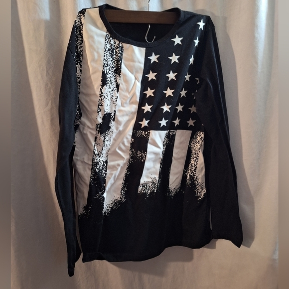 no brand Other - Men's Black and White Star Pattern Long Sleeve Tee